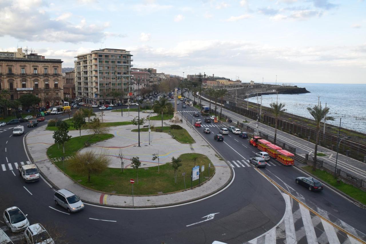 Sea View Apartment Catania Exterior foto